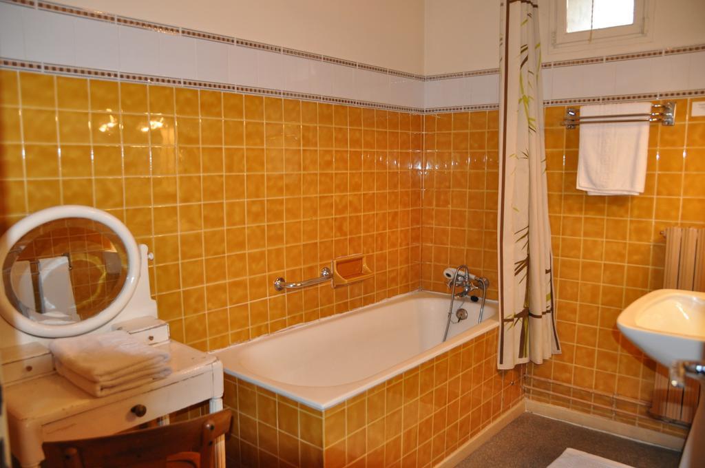 Hotel Des อูซ์-บอนส์ ห้อง รูปภาพ